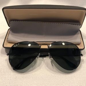 Ray Ban 3025 Classic Aviator Unisex Sunglasses